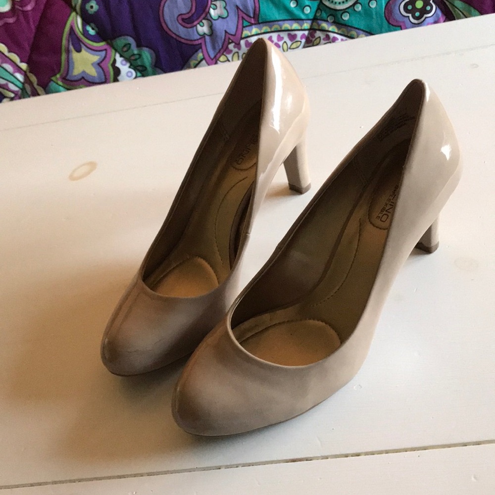 Nude heels